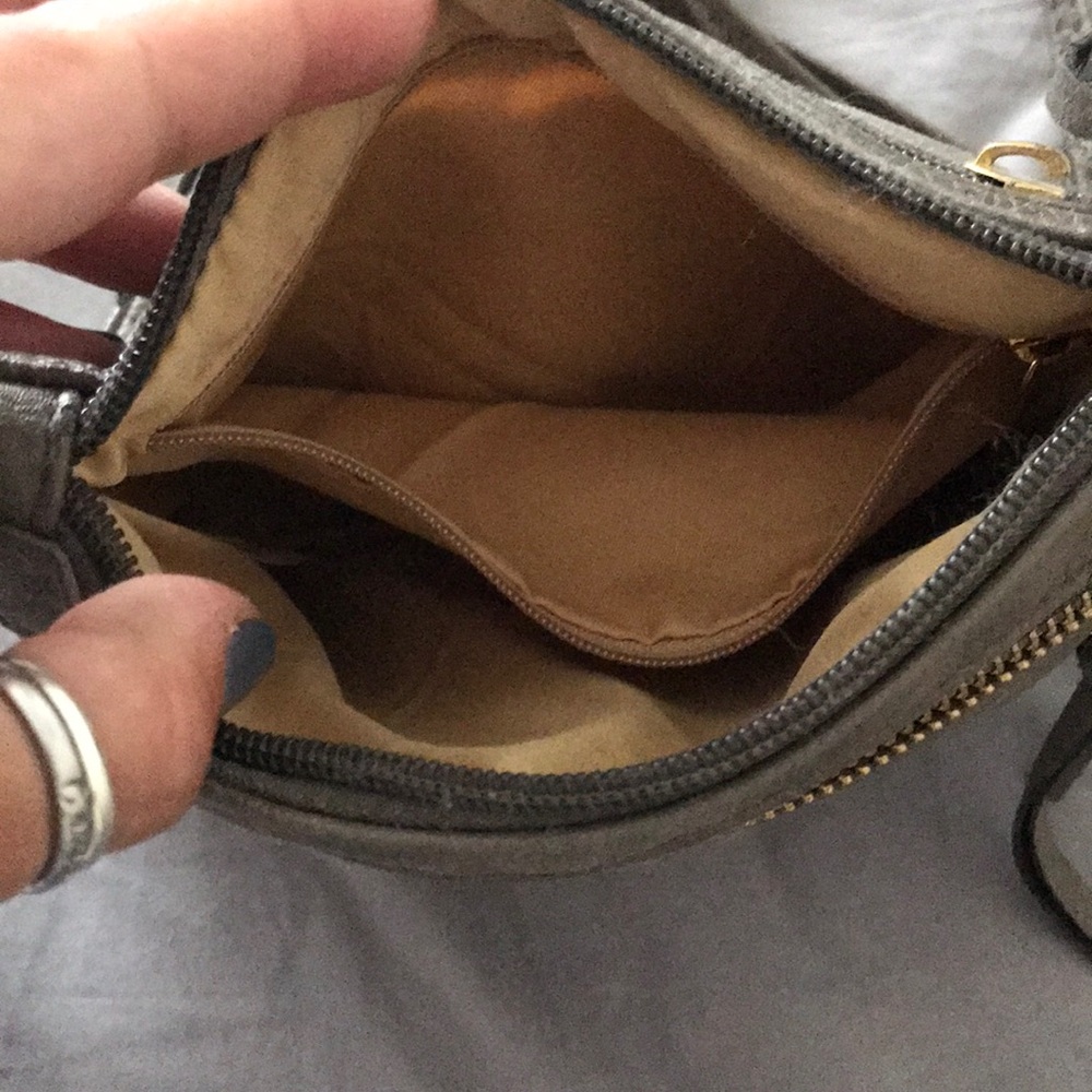 Purse - Picture 2 of 4